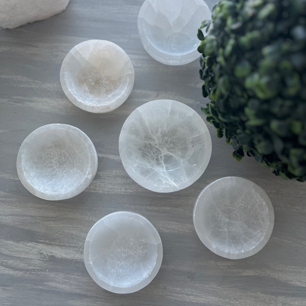 Small selenite bowl